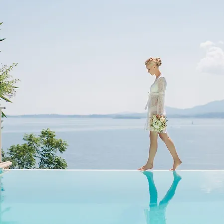 فيلة Corfu Luxury برباتي