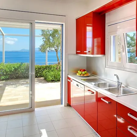 Corfu Luxury * Μπαρμπάτι