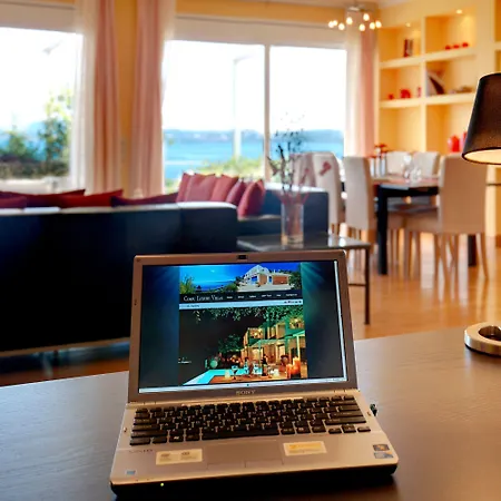 Corfu Luxury * Μπαρμπάτι